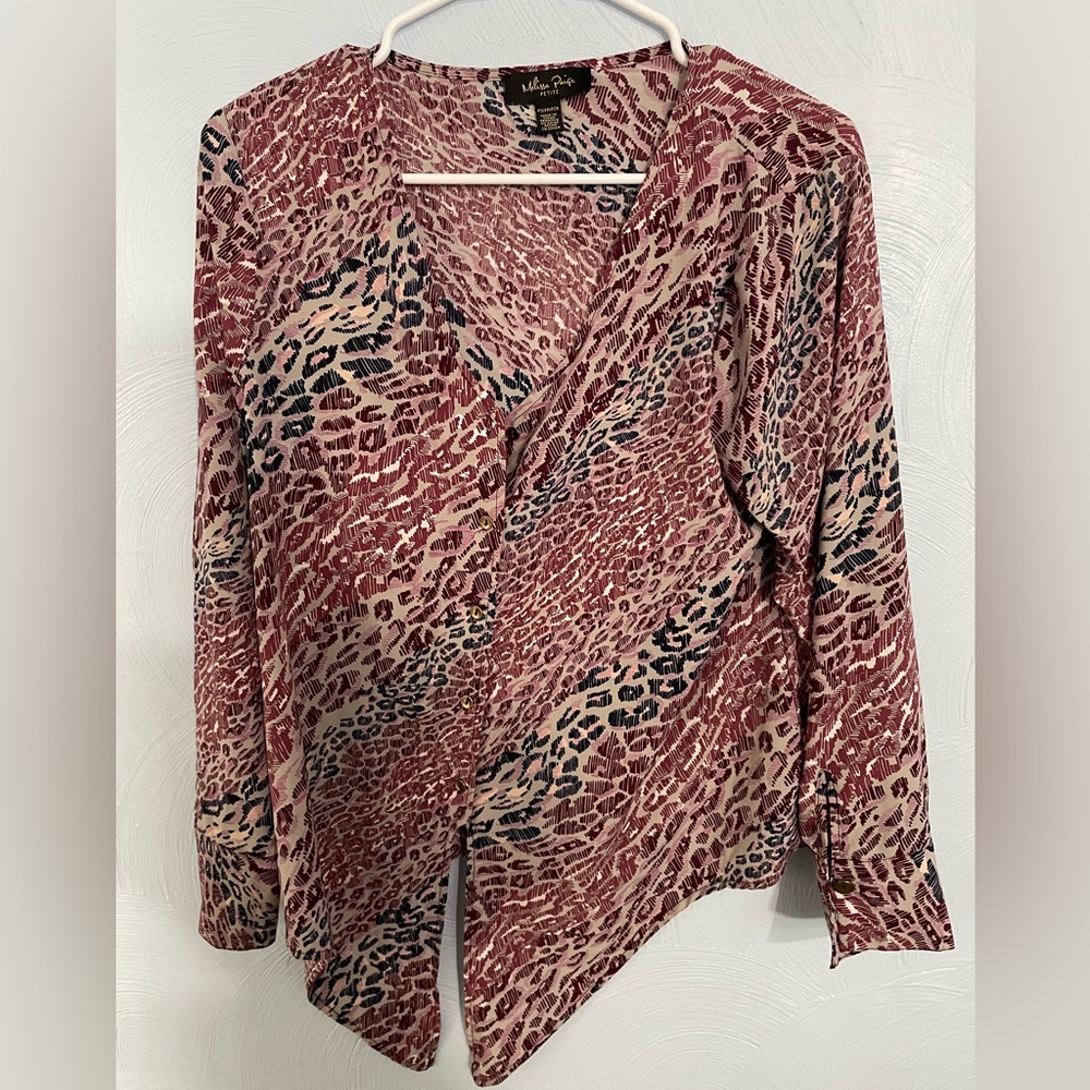 Women’s Size Petite Small Melissa Paige Leopard Print Blouse